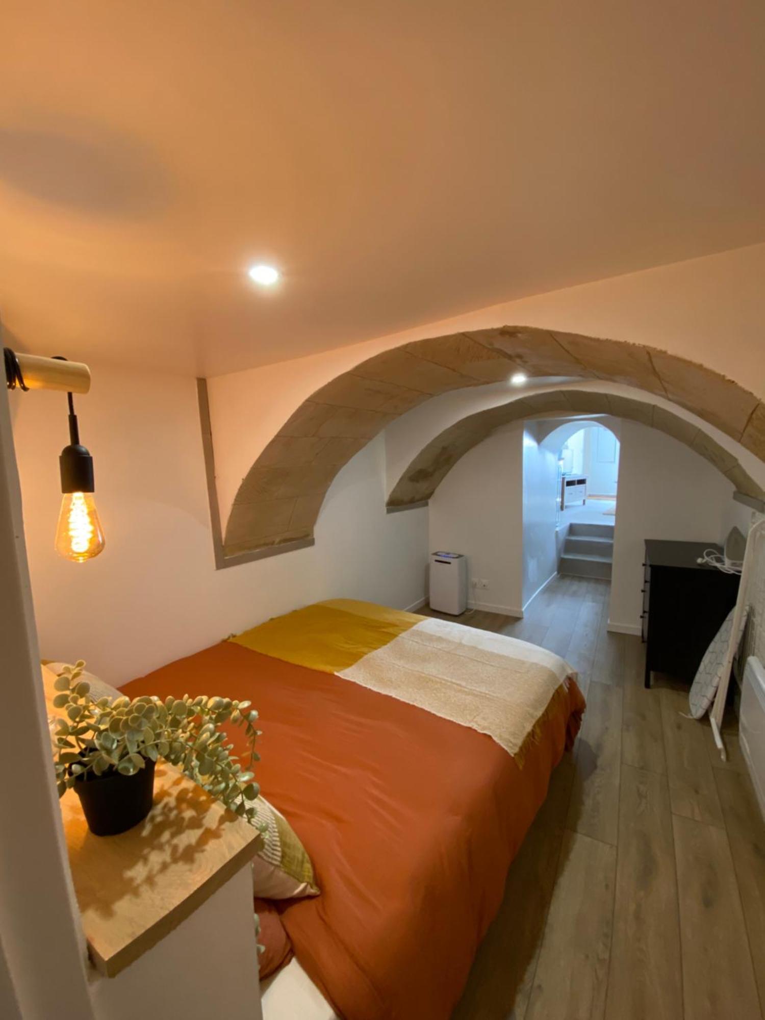 Suite Atypique En Plein Centre De Pontoise Dış mekan fotoğraf